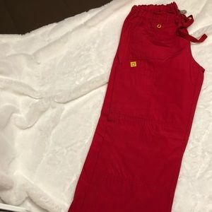 Women’s Wonder Wink scrub bottoms